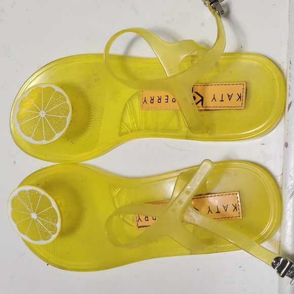 Katy Perry collections the Geli sandal size 7 (lemon) - Picture 3 of 3